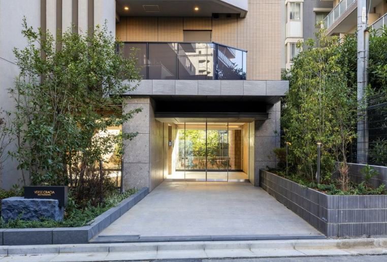 ファイル:ヴァースクレイシアIDZ藤沢 エントエランスアプローチ.png