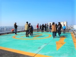 ファイル:クレストシティタワーズ浦安 外観14.jpg