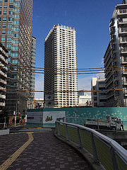 ファイル:20141202パークシティ大崎 ザ タワー.jpg