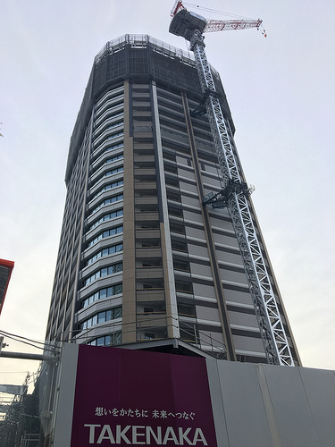 ファイル:20170601パークシティ武蔵小杉 ザ ガーデン タワーズウエスト.jpg