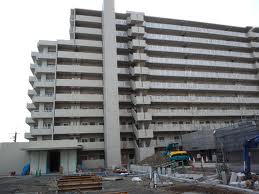 ファイル:アトレ塚口 ローレルコート 外観1.jpeg