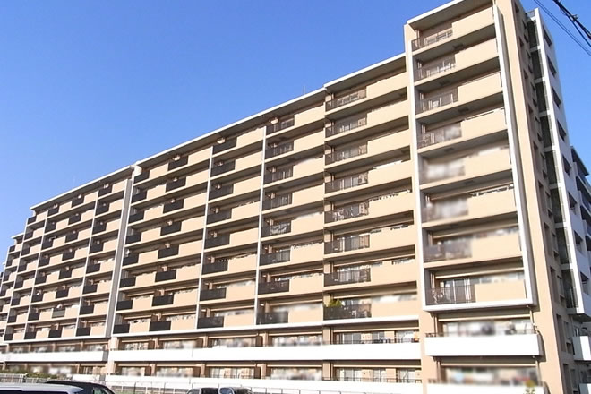 ファイル:POP TOWN ウィズ千葉公園外観.jpg