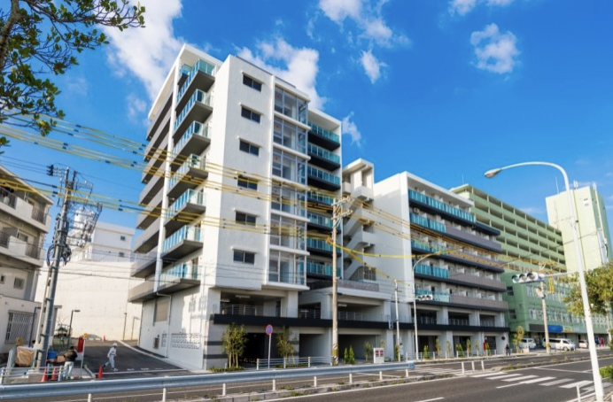 ファイル:シンフォニア奥武山イーストウイング 外観1.png