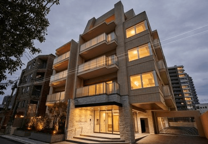 ファイル:グランアーキ大濠一丁目 ザ・レジデンス 外観.png